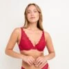Soutien-Gorge RougeGorge Rouge Ampli Foulard – Dentelle Raffinée et Coques Souples