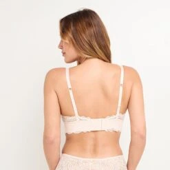 SOUTIEN-GORGE SANS ARMATURES POUDRE -ROUGEGORGE 11186800 D