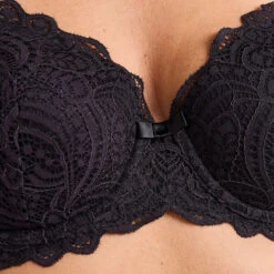 Soutien-gorge Ampliforme Emboîtant Noir en Dentelle - Maintien et Confort Raffiné -ROUGEGORGE 11187001 Z