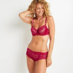 SHORTY DENTELLE ROUGE 5 SHORTY DENTELLE ROUGE -ROUGEGORGE 11250402 D