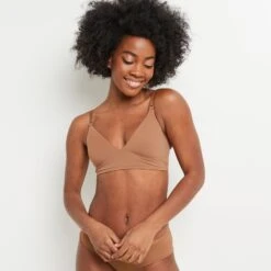 SOUTIEN-GORGE SANS ARMATURES MICROFIBRE PEAU BRONZEE