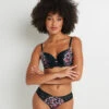 Soutien-Gorge SYARA Noir & Rose - Dentelle Ampliforme Emboîtant à Armatures