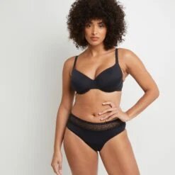 Rougegorge BABOU Shorty Menstruel Noir – Flux Moyen avec Dentelle Ajourée -ROUGEGORGE 11307101 D