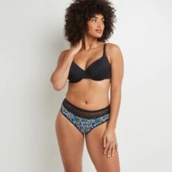 BIZZ Shorty Menstruel Noir Multico – Flux Abondant avec Dentelle Ajourée -ROUGEGORGE 11307300 D