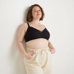 SOUTIEN-GORGE AMPLIFORME POSTOP NOIR