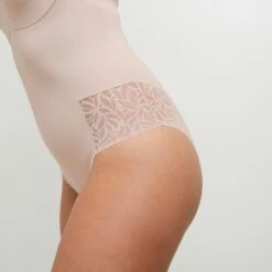 BODY GAINANT ARMATURE NATUREL -ROUGEGORGE 11311501 Z