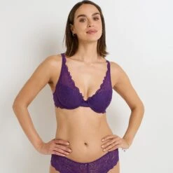 RougeGorge Soutien-Gorge Ampliforme Foulard Violet – Collection Iconique Dentelle Ajourée