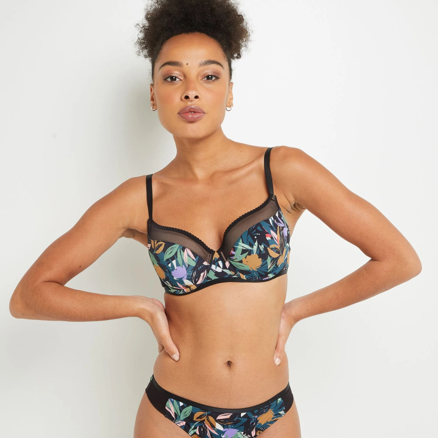 Soutien-Gorge Ampliforme Bise Multico Noir – Microfibre Recyclée & Décolleté Tulle 1 Soutien-Gorge Ampliforme Bise Multico Noir – Microfibre Recyclée & Décolleté Tulle