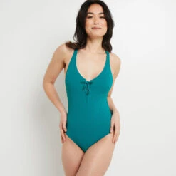 Lucky MAILLOT DE BAIN UNE PIECE VERT