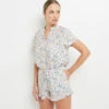 Short de Pyjama Imprimé Floral Bleu Beach – Mélange Lin & Viscose à Volants