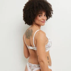 SOUTIEN-GORGE AMPLI EMBOITANT MULTICO BLANC -ROUGEGORGE 20068500 D