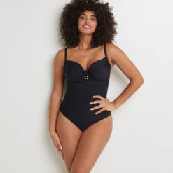 MAILLOT DE BAIN UNE PIECE EMBOITANT NOIR -ROUGEGORGE 20072900 C