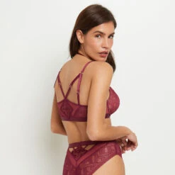 SOUTIEN-GORGE PUSH-UP DENTELLE BORDEAUX 7 SOUTIEN-GORGE PUSH-UP DENTELLE BORDEAUX -ROUGEGORGE 21000600 D