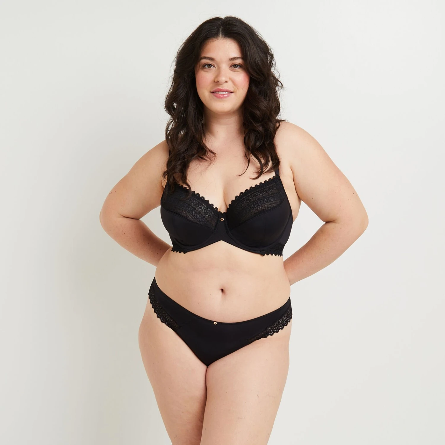 TANGA MICROFIBRE NOIR 4 TANGA MICROFIBRE NOIR – Image 4