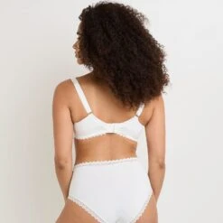 RougeGorge Douce Écru avec Dentelle Graphique – Soutien-Gorge Emboîtant Grande Taille 7 RougeGorge Douce Écru avec Dentelle Graphique – Soutien-Gorge Emboîtant Grande Taille -ROUGEGORGE 21072105 D