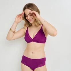 SOUTIEN-GORGE SANS ARMATURES MICROFIBRE VIOLET