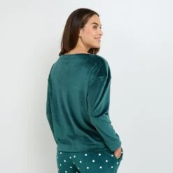 Ligne FLUFFY - T-shirt Velours Vert Foncé à Col Élargi - Haut de Pyjama Manches Longues -ROUGEGORGE 21188203 D