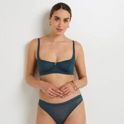 Soutien-Gorge Corbeille GINGER Bleu – Dentelle Graphique Végétale et Maintien Pigeonnant
