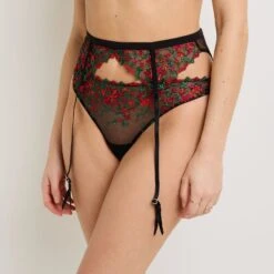 PORTE-JARRETELLES MULTICO NOIR