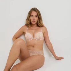 Happy Soutien-gorge Push-up Dentelle Multicolore Rose - Motif Géométrique et Fil Irisé