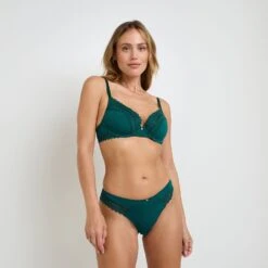 TANGA MICROFIBRE VERT -ROUGEGORGE 21392401 D