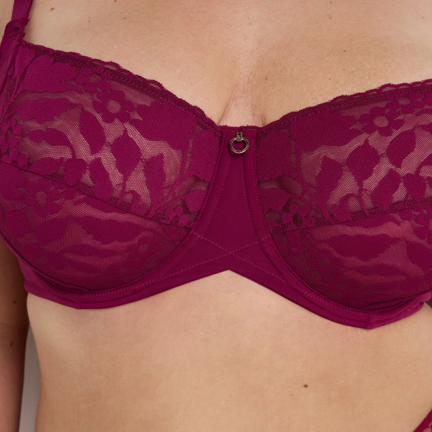 Soutien-gorge Emboîtant FRAN Prune – Dentelle Florale et Maintien Courbes + 3 Soutien-gorge Emboîtant FRAN Prune – Dentelle Florale et Maintien Courbes + – Image 3