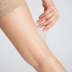 PORTE JARRETELLES VOILE 20D PEAU -ROUGEGORGE 40122101 Z