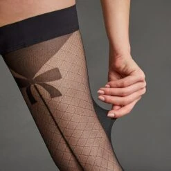 ANGELINA Noir 20D - Bas Autofixants Vintage avec Couture Arrière et Motifs Nœuds -ROUGEGORGE 40139900 D