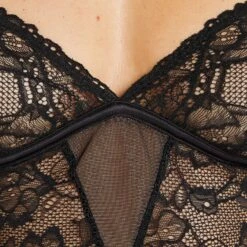 NUISETTE TRIANGLE DENTELLE NOIR -ROUGEGORGE 43180102 Z