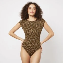 BODY MANCHES COURTES MARRON