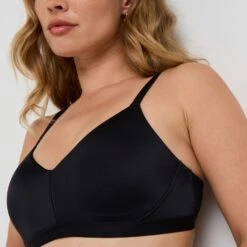 Brassière Noire Microfibre Scintillante - Collection JULY Lingerie Invisible Sans Armatures -ROUGEGORGE 77024100 Z